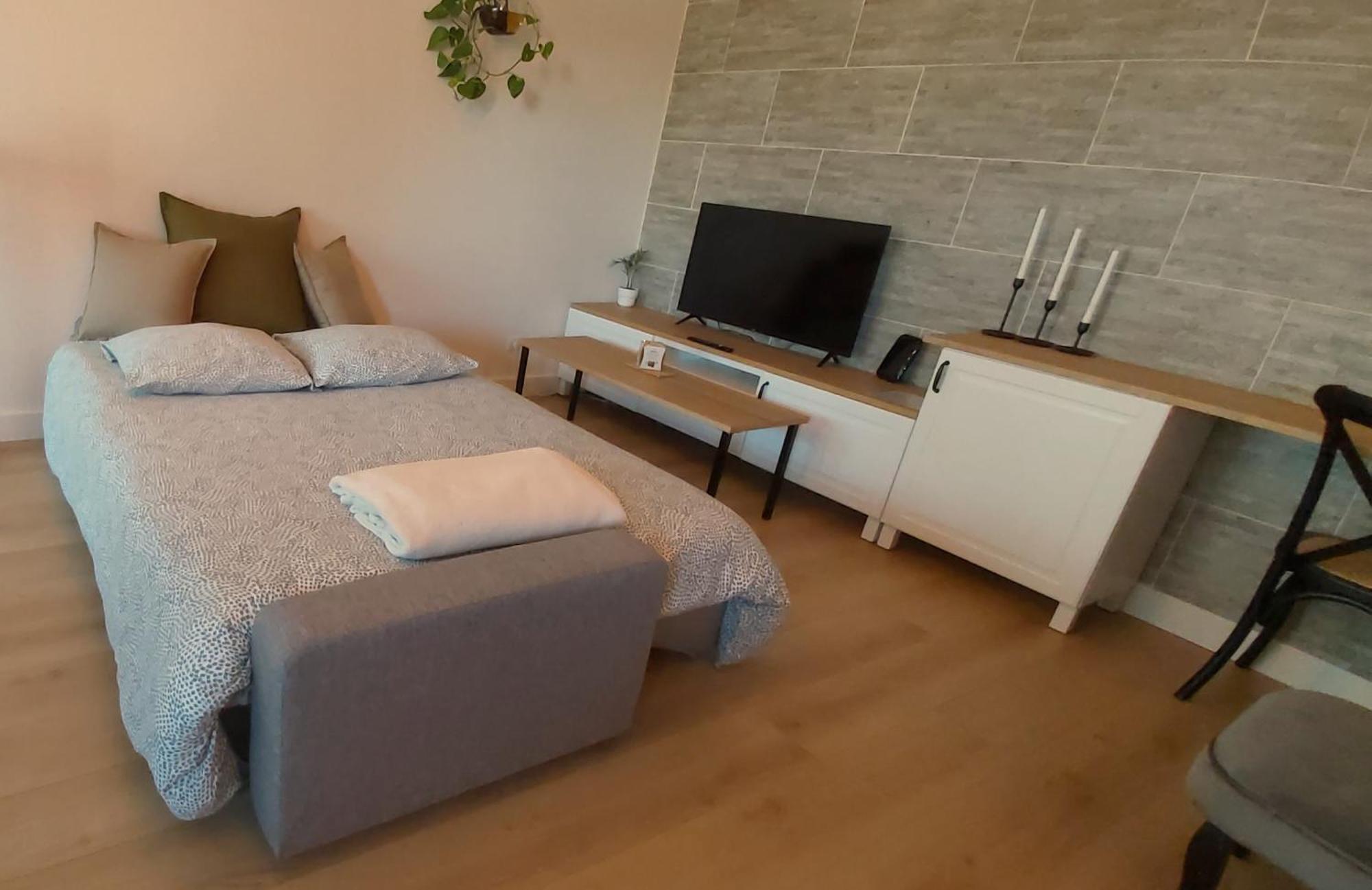 La Campagne Romantique - Avec Entree Autonome, Clim Neuve, Parking Prive & Sa Piscine ! - Saint-Sulpice  Eksteriør bilde